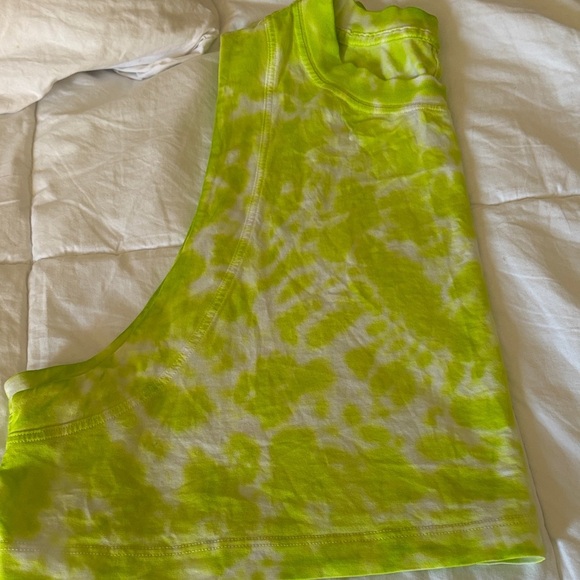 Lululemon Athletica Lime Tie-Dye Tank Top - Picture 5 of 5